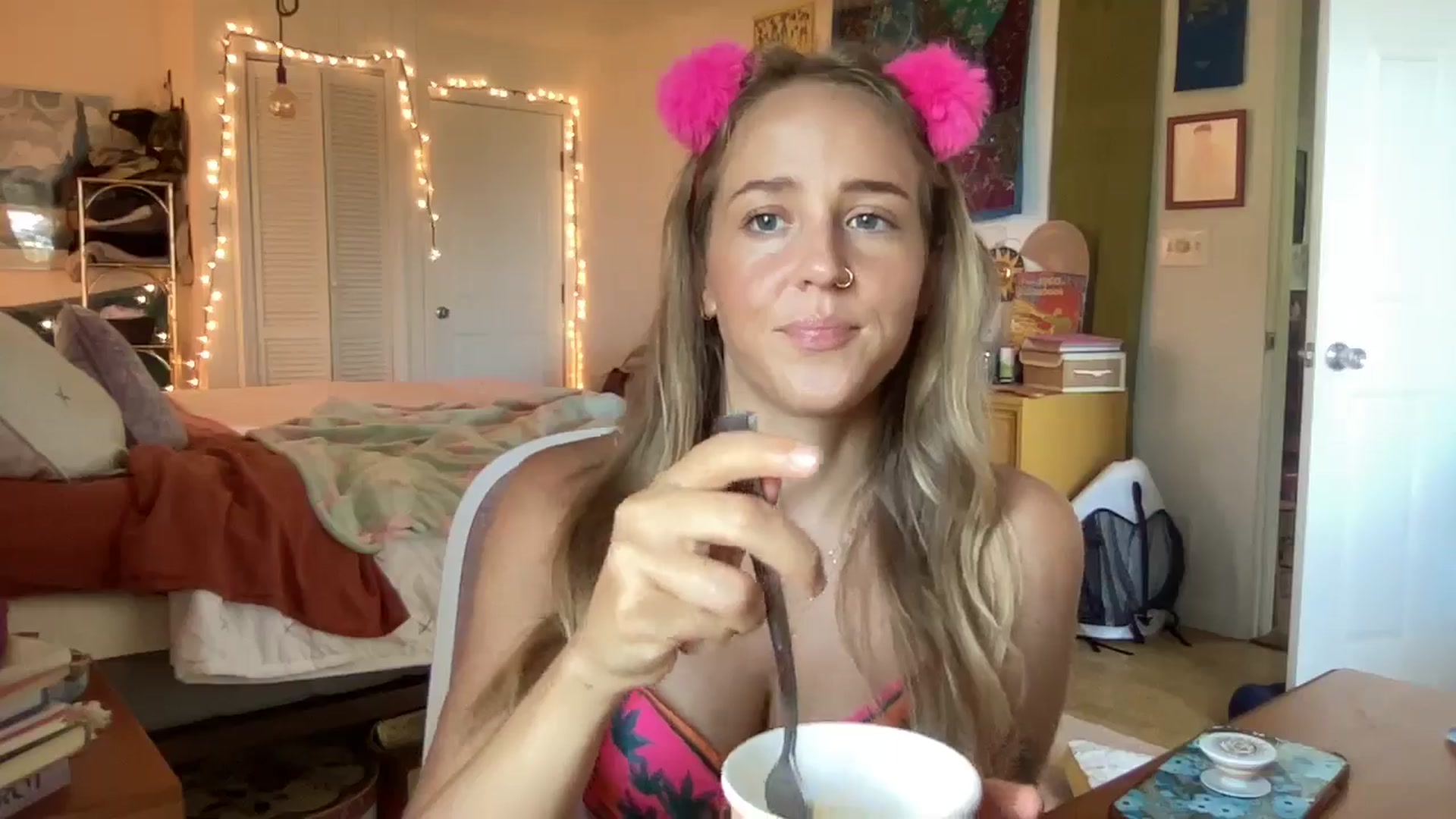 Gallery image thumbnail from PrincessElla_'s myfreecams stream on, 08/29/2024, 22:26 image 16 of 20