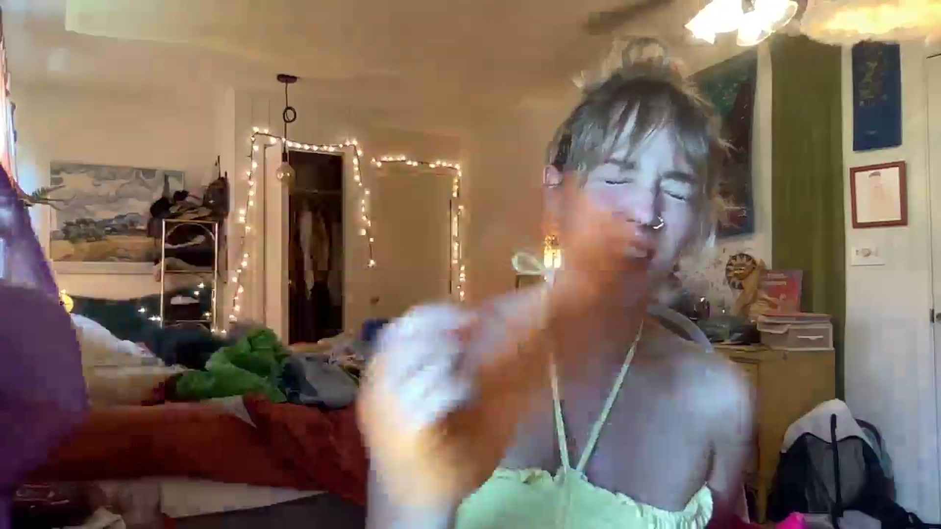 Gallery image thumbnail from PrincessElla_'s myfreecams stream on, 09/07/2024, 24:44 image 17 of 20