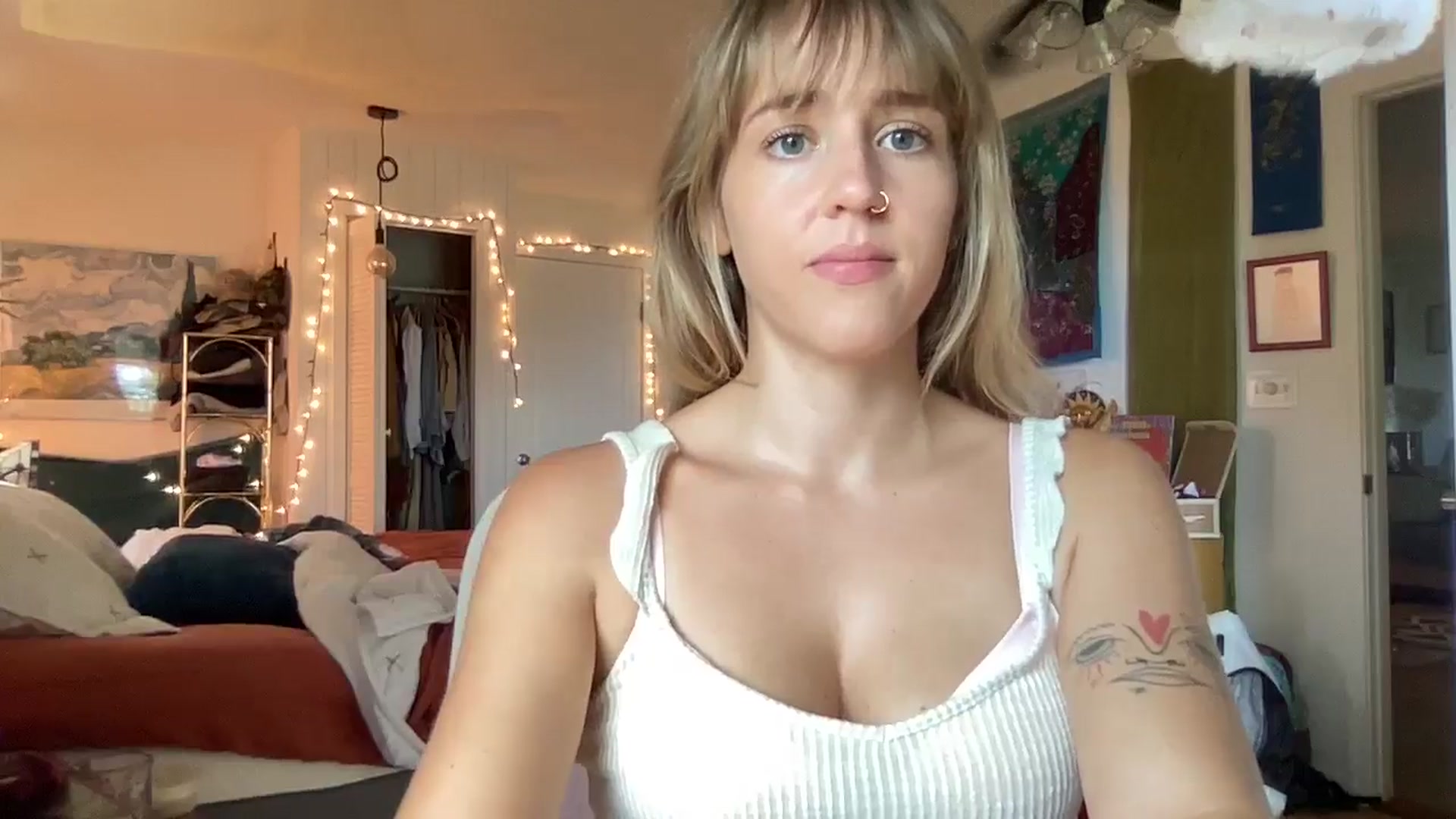 Gallery image thumbnail from PrincessElla_'s myfreecams stream on, 09/07/2024, 21:12 image 3 of 20
