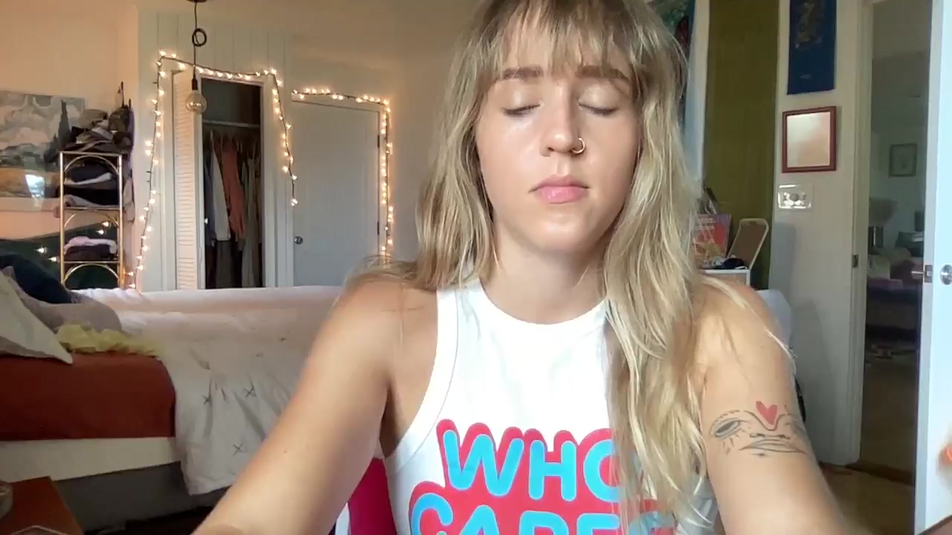 Gallery image thumbnail from PrincessElla_'s myfreecams stream on, 09/12/2024, 23:14 image 2 of 20