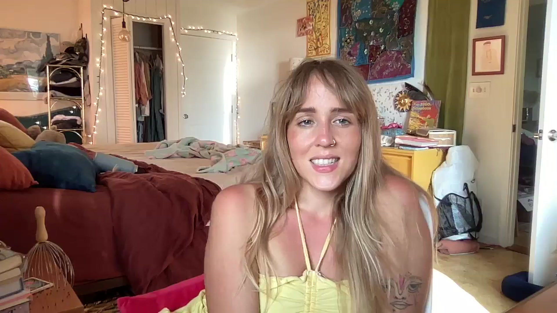 Gallery image thumbnail from PrincessElla_'s myfreecams stream on, 09/21/2024, 02:58 image 18 of 20