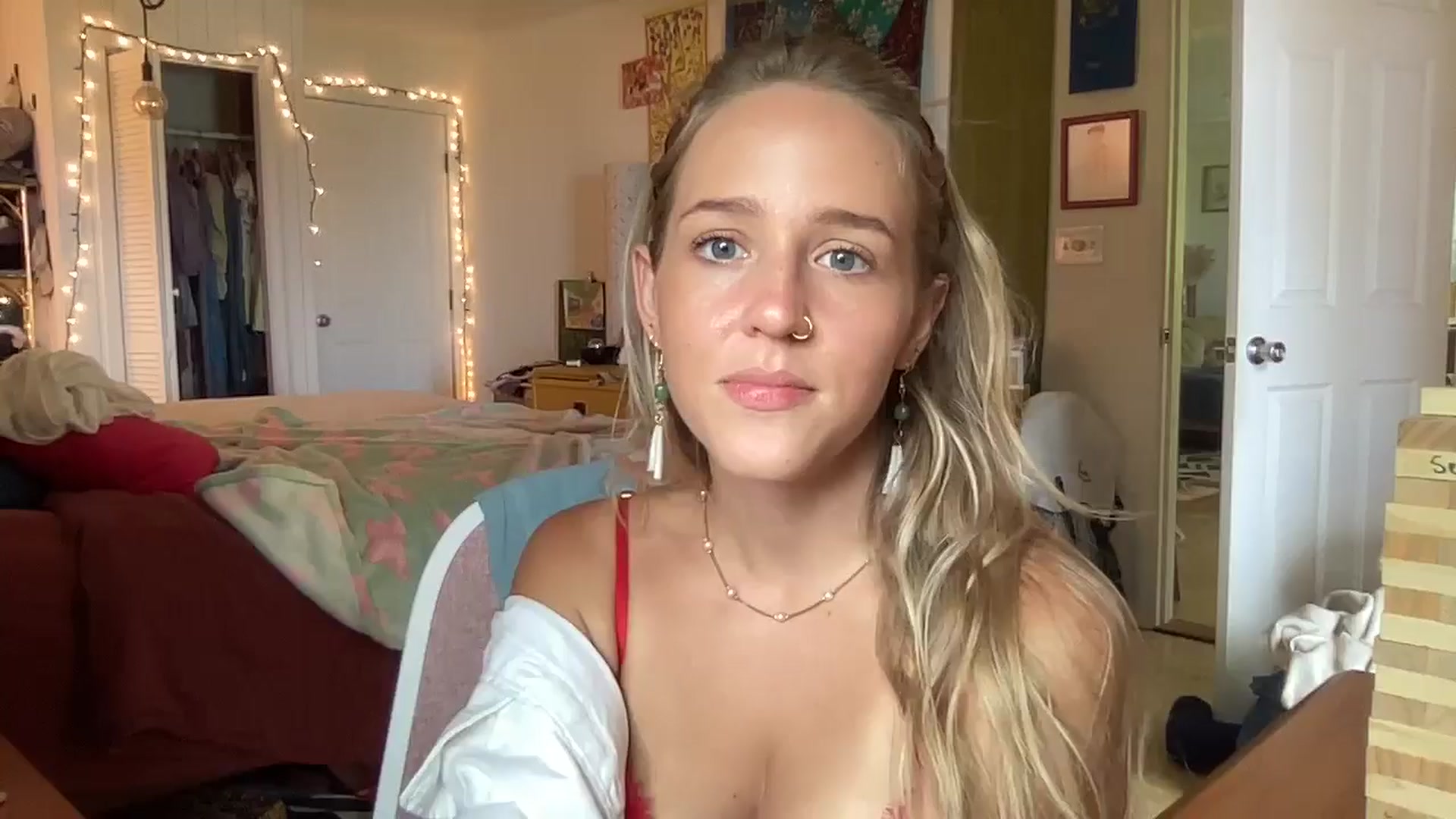 Gallery image thumbnail from PrincessElla_'s myfreecams stream on, 09/24/2024, 23:14 image 6 of 20