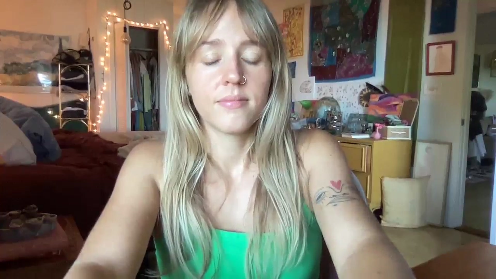 Gallery image thumbnail from PrincessElla_'s myfreecams stream on, 10/13/2024, 18:49 image 14 of 20
