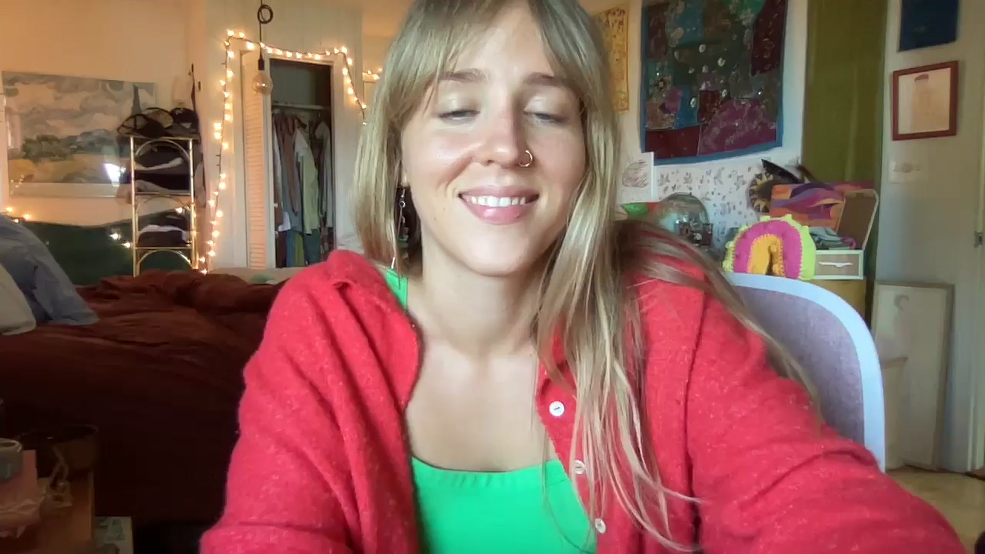 Gallery image thumbnail from PrincessElla_'s myfreecams stream on, 10/13/2024, 20:43 image 1 of 20