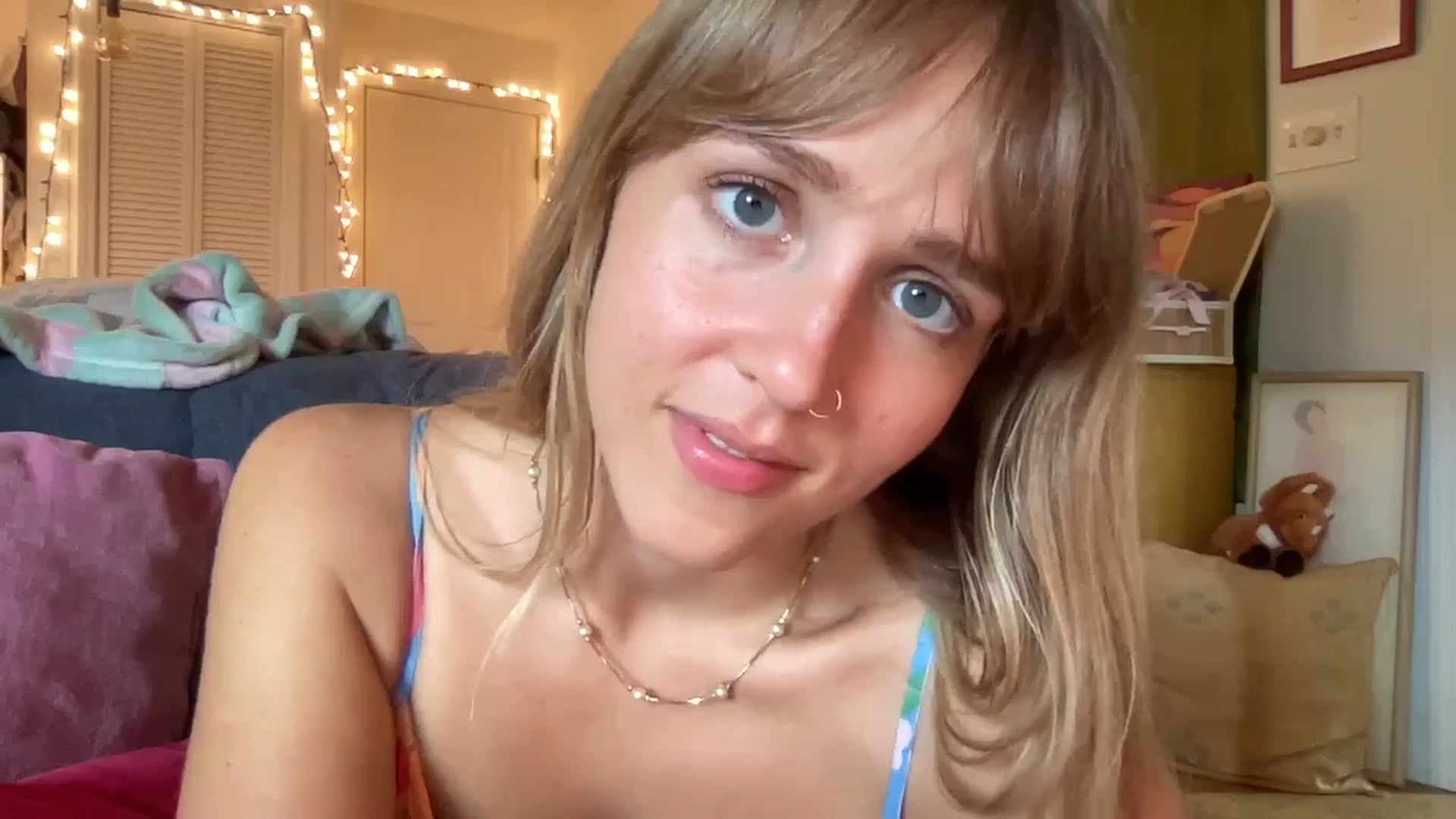 Gallery image thumbnail from PrincessElla_'s myfreecams stream on, 11/13/2024, 23:01 image 4 of 20