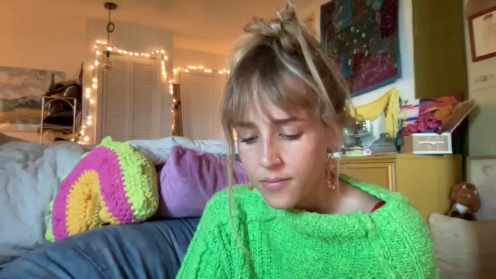 Gallery image thumbnail from PrincessElla_'s myfreecams stream on, 11/21/2024, 20:11 image 19 of 20