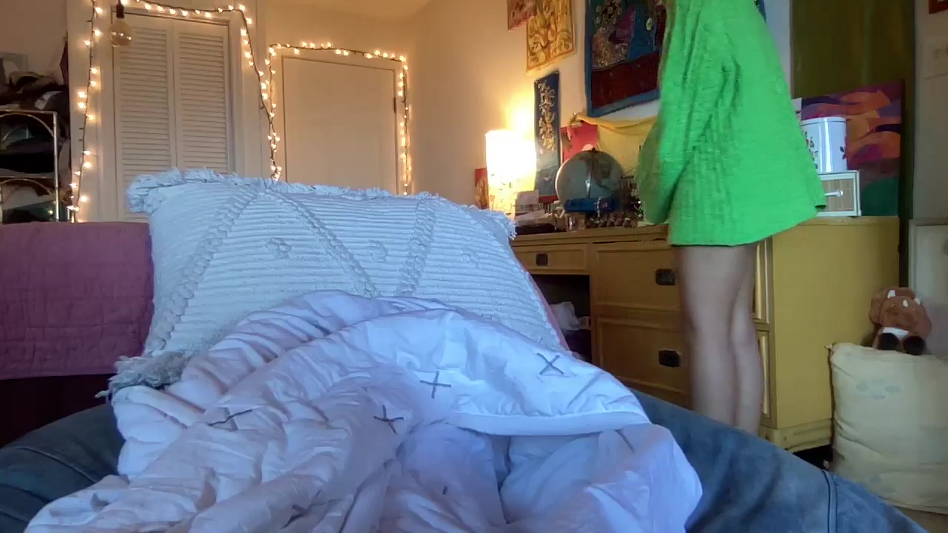 Gallery image thumbnail from PrincessElla_'s myfreecams stream on, 11/27/2024, 20:07 image 14 of 20