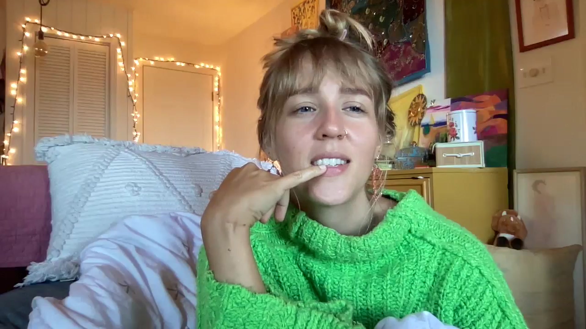 Gallery image thumbnail from PrincessElla_'s myfreecams stream on, 11/27/2024, 20:07 image 12 of 20