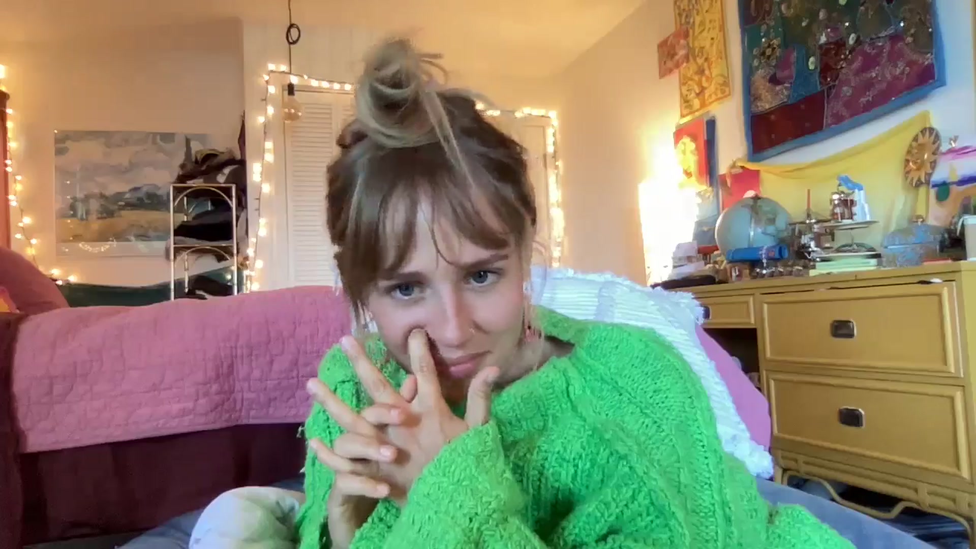 Gallery image thumbnail from PrincessElla_'s myfreecams stream on, 11/27/2024, 21:44 image 4 of 20