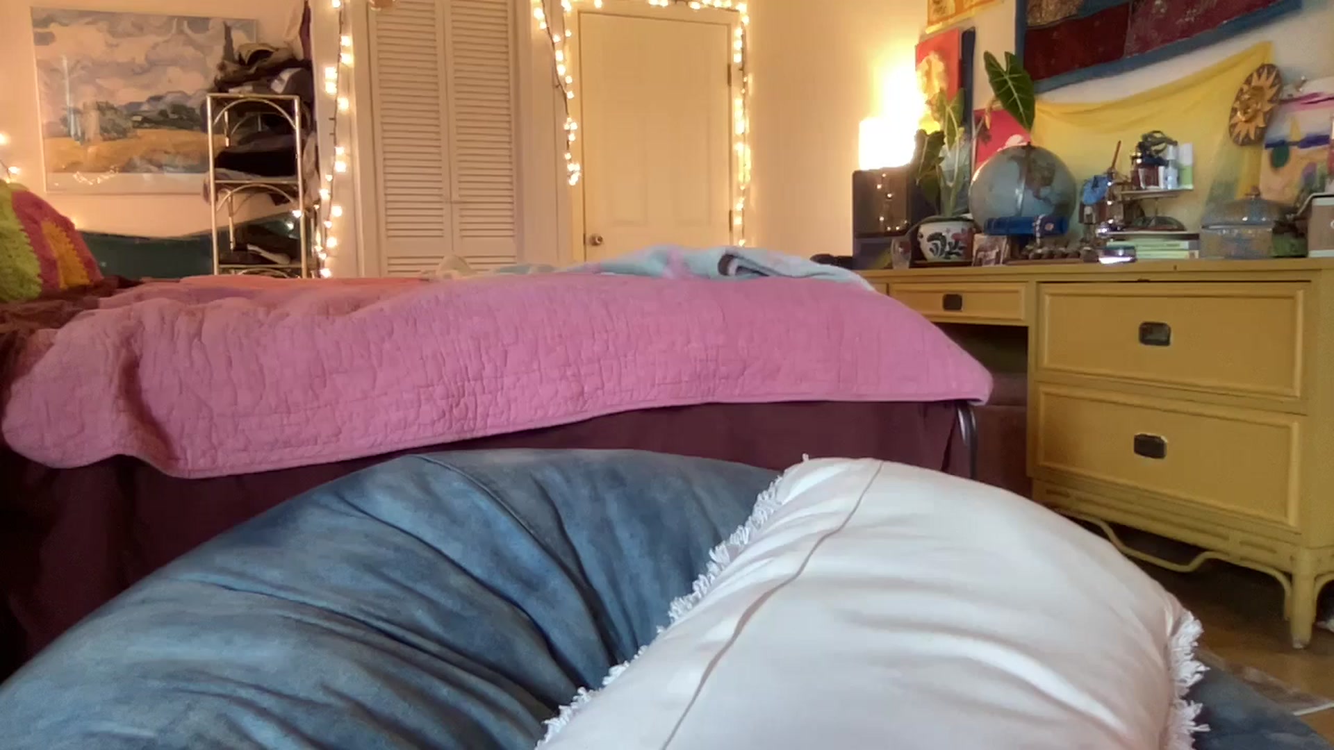 Gallery image thumbnail from PrincessElla_'s myfreecams stream on, 12/01/2024, 22:29 image 5 of 20