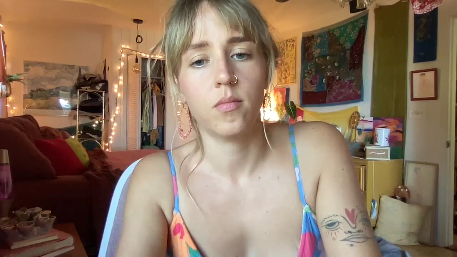 Gallery image thumbnail from PrincessElla_'s myfreecams stream on, 12/03/2024, 21:20 image 11 of 20