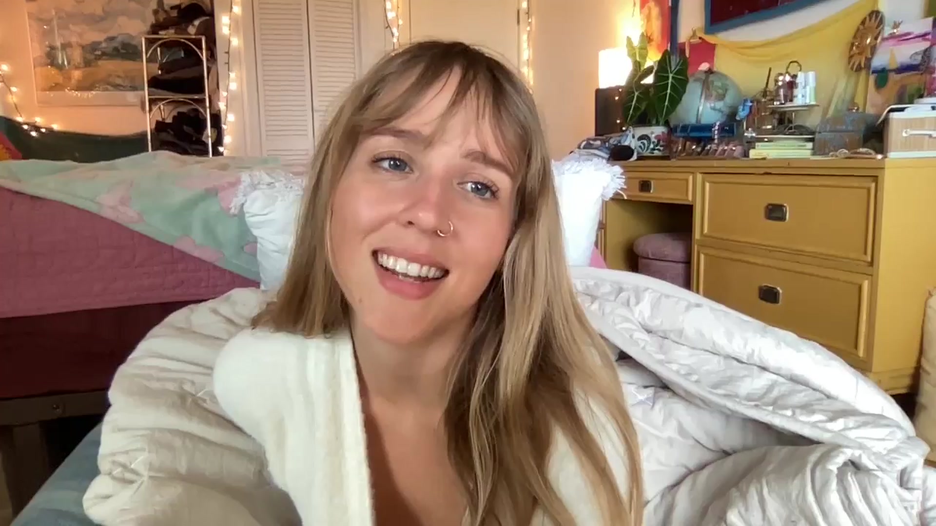 Gallery image thumbnail from PrincessElla_'s myfreecams stream on, 12/11/2024, 23:13 image 4 of 20