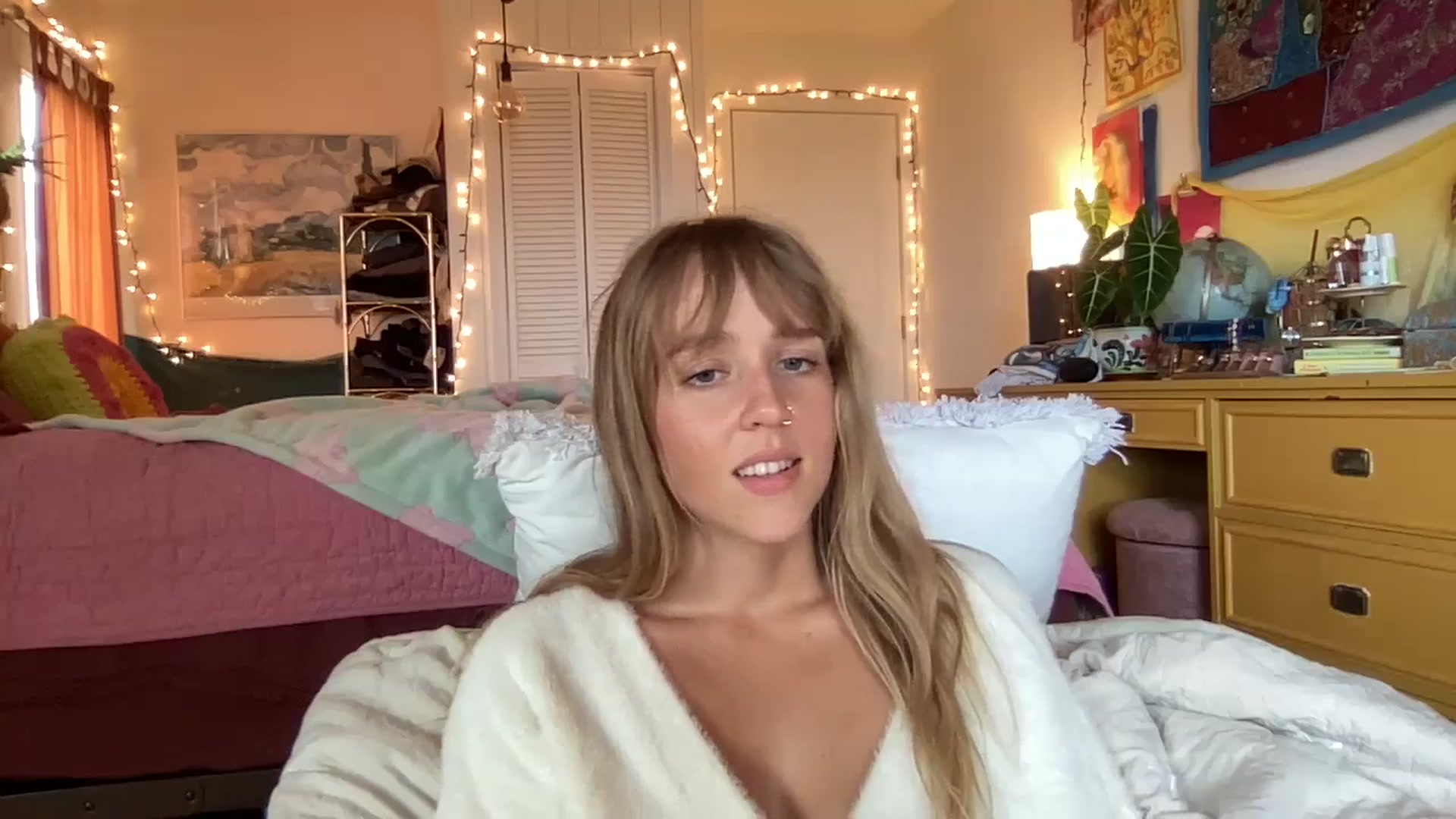 Gallery image thumbnail from PrincessElla_'s myfreecams stream on, 12/11/2024, 23:13 image 20 of 20