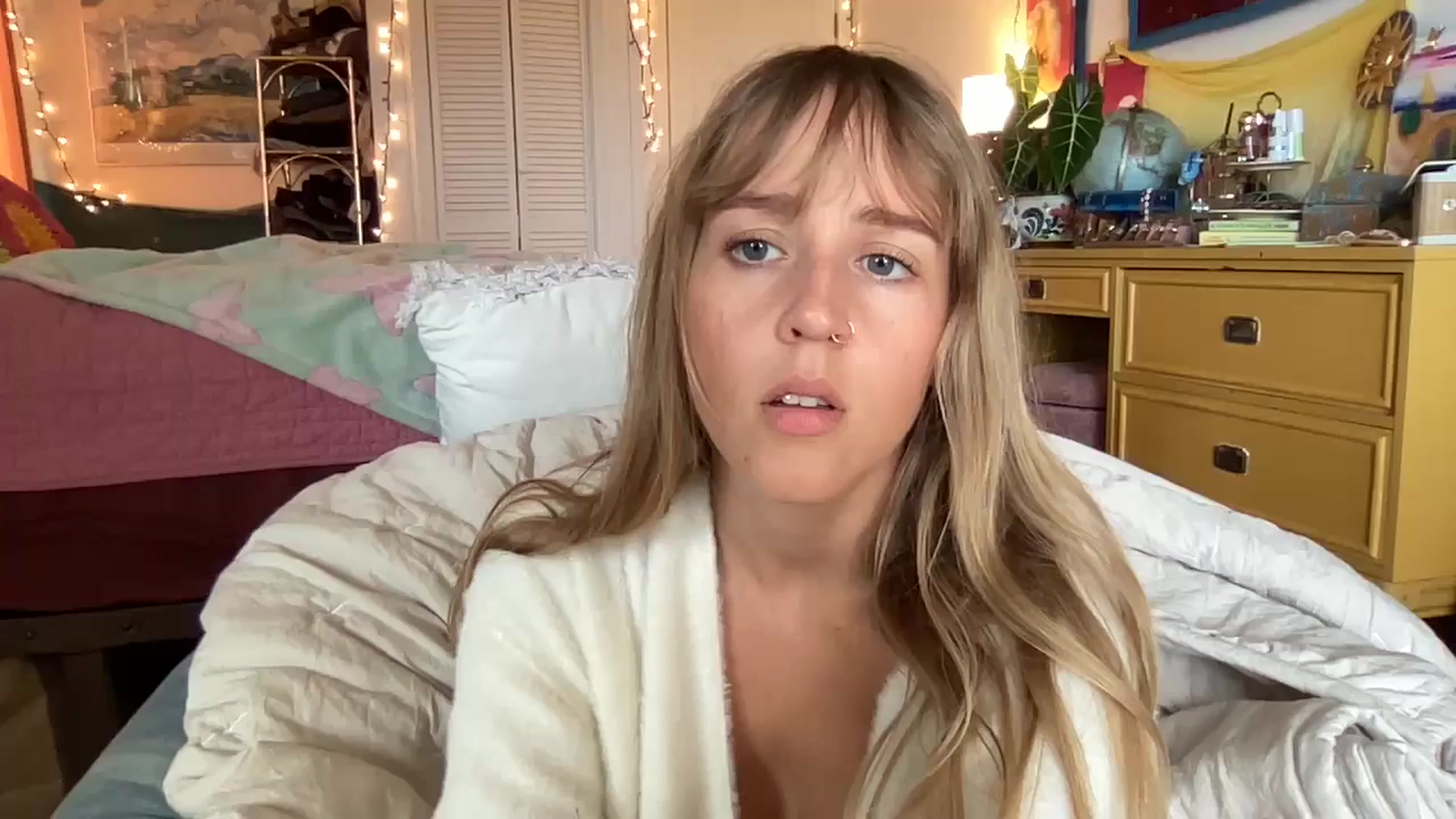 Gallery image thumbnail from PrincessElla_'s myfreecams stream on, 12/11/2024, 23:13 image 2 of 20