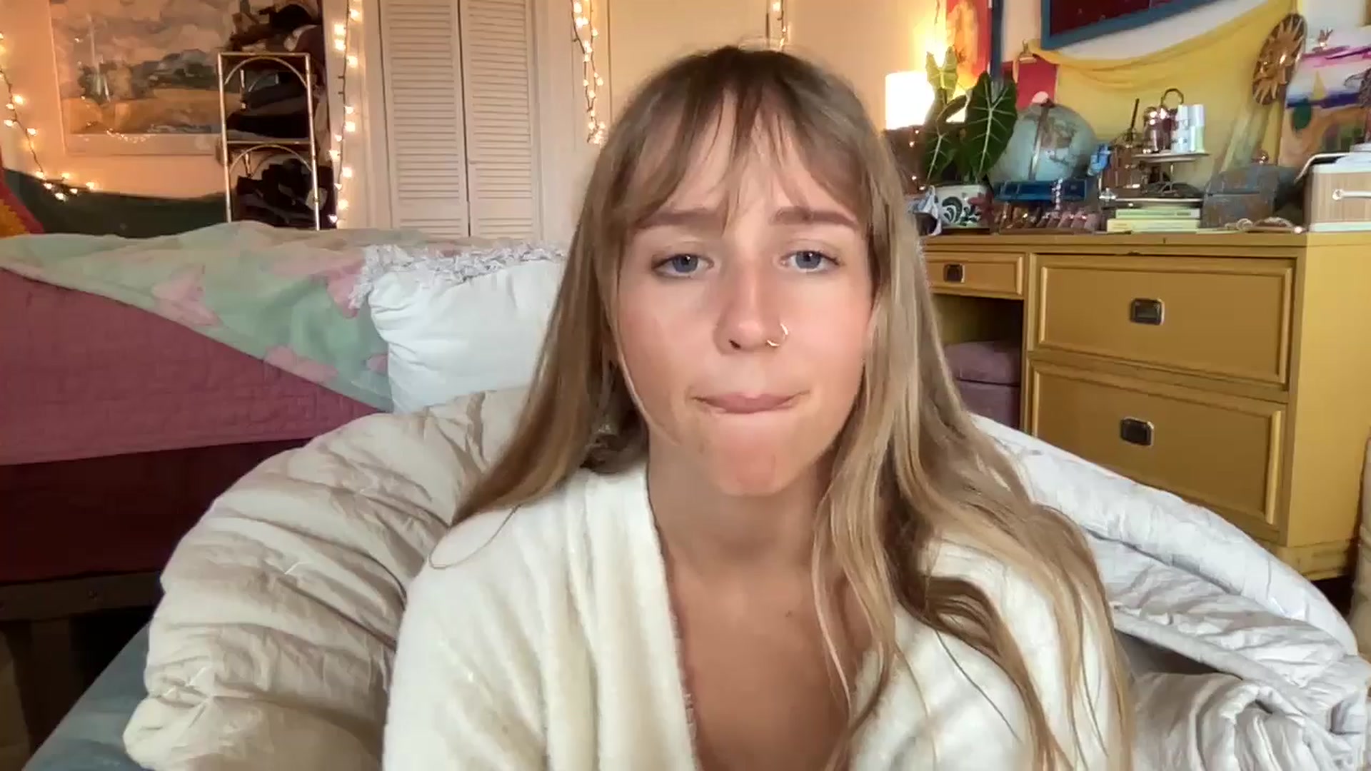 Gallery image thumbnail from PrincessElla_'s myfreecams stream on, 12/11/2024, 23:13 image 8 of 20