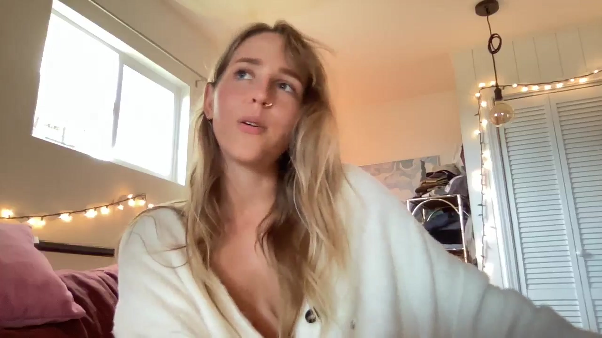 Gallery image thumbnail from PrincessElla_'s myfreecams stream on, 12/23/2024, 01:54 image 6 of 20