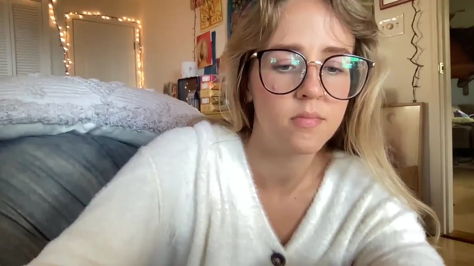Gallery image thumbnail from PrincessElla_'s myfreecams stream on, 12/23/2024, 01:54 image 1 of 20