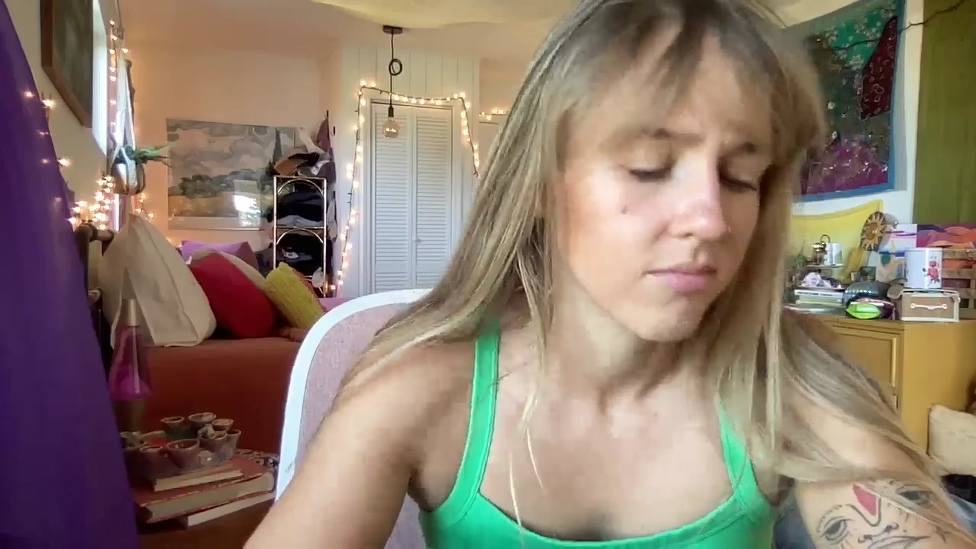 Gallery image thumbnail from PrincessElla_'s myfreecams stream on, 12/31/2024, 21:47 image 20 of 20