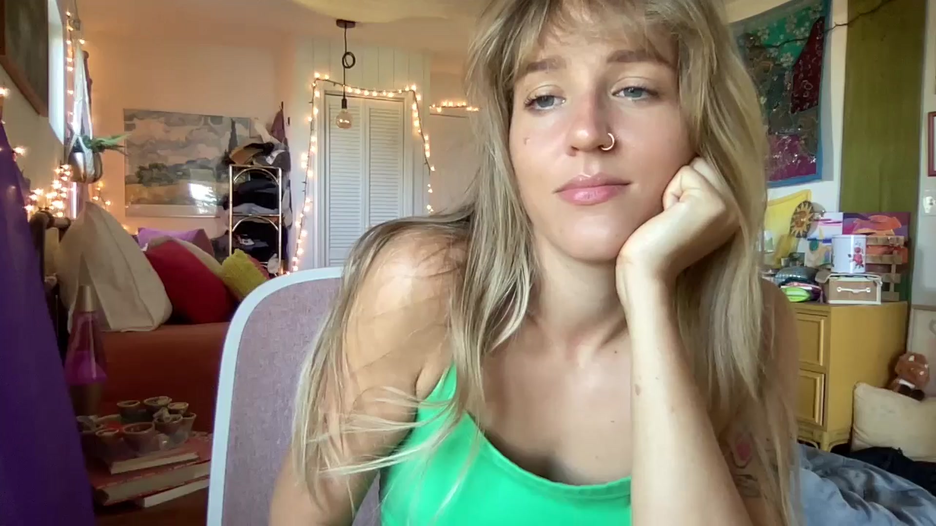 Gallery image thumbnail from PrincessElla_'s myfreecams stream on, 12/31/2024, 21:47 image 4 of 20