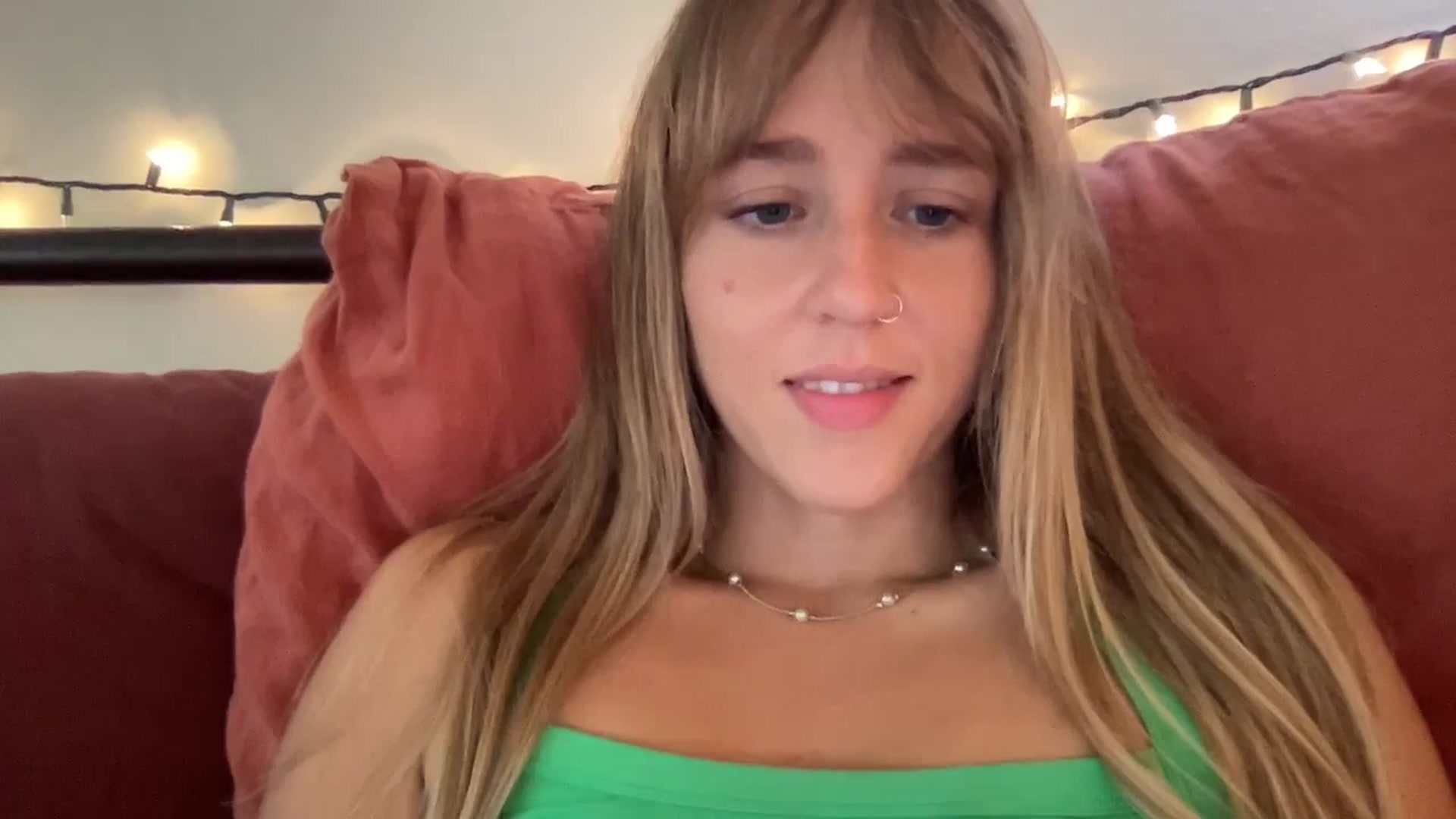 Gallery image thumbnail from PrincessElla_'s myfreecams stream on, 01/04/2025, 20:57 image 13 of 20