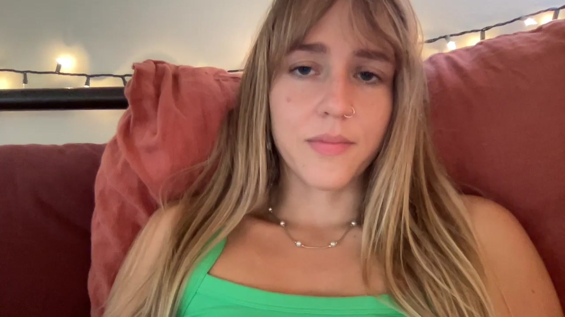 Gallery image thumbnail from PrincessElla_'s myfreecams stream on, 01/04/2025, 20:57 image 12 of 20