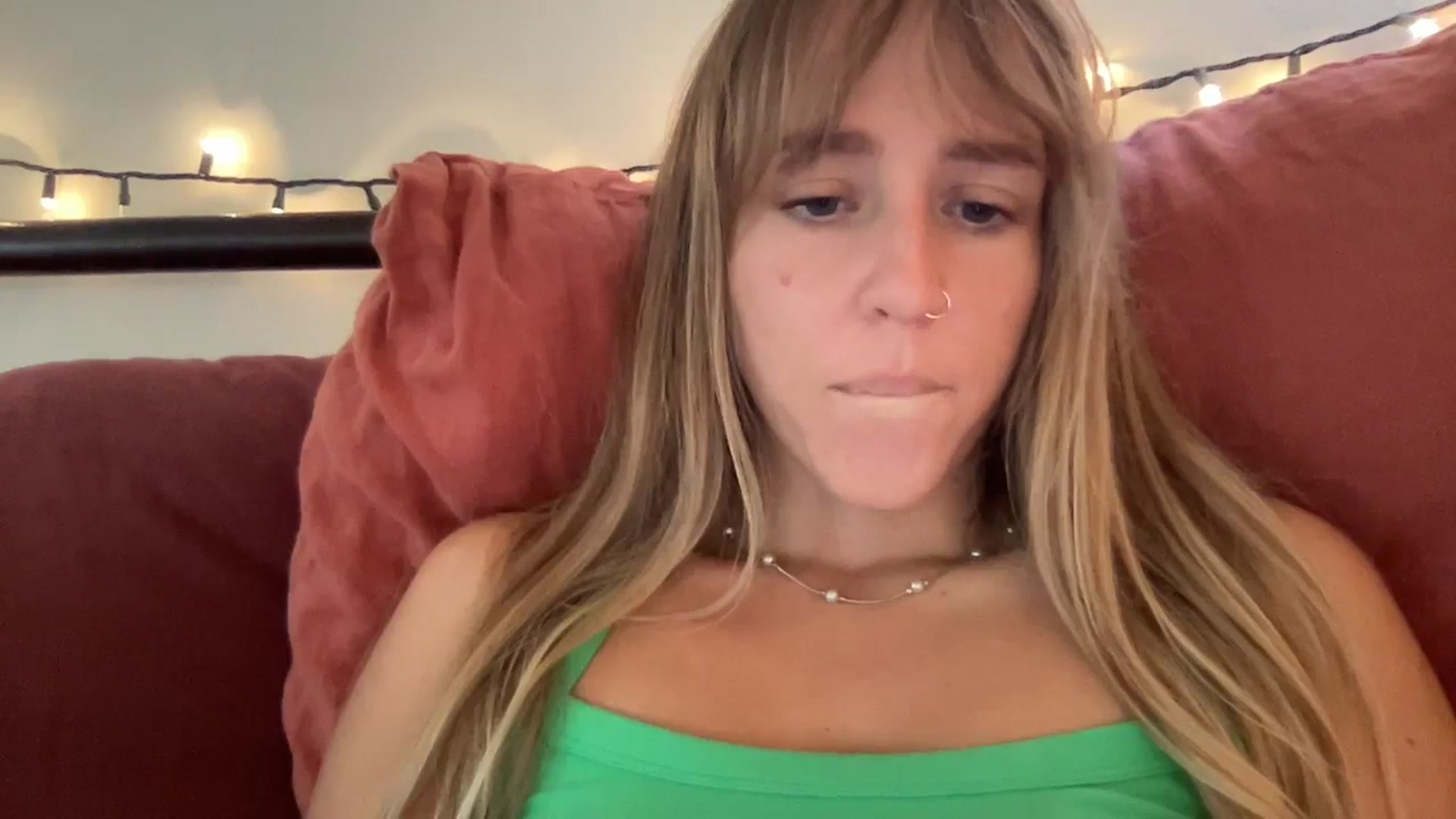 Gallery image thumbnail from PrincessElla_'s myfreecams stream on, 01/04/2025, 20:57 image 18 of 20