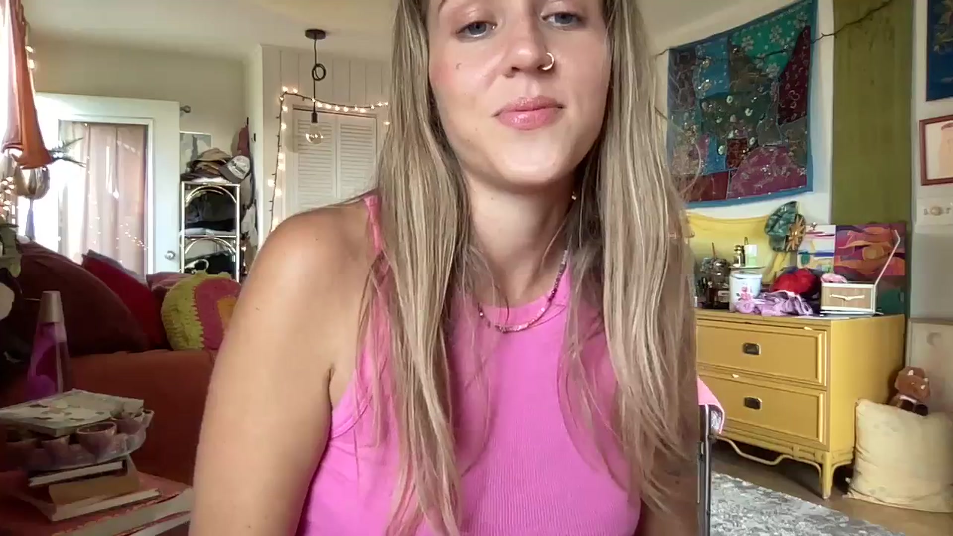 Gallery image thumbnail from PrincessElla_'s myfreecams stream on, 01/18/2025, 02:57 image 15 of 20