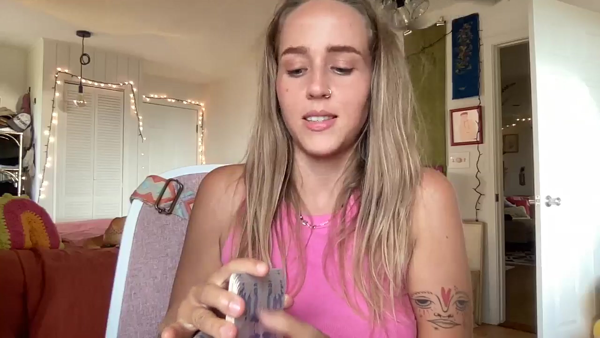 Gallery image thumbnail from PrincessElla_'s myfreecams stream on, 01/18/2025, 02:57 image 18 of 20