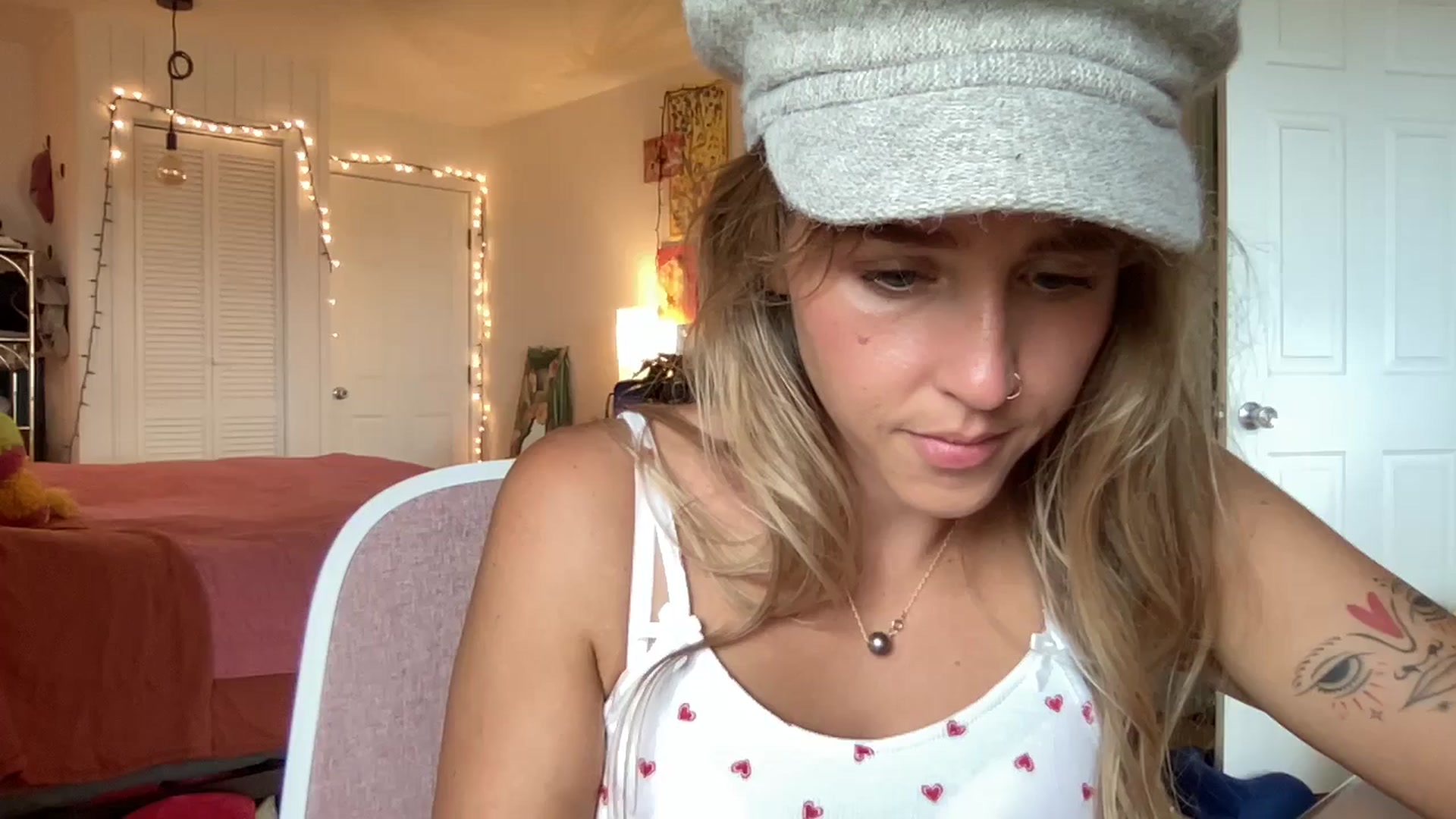 Gallery image thumbnail from PrincessElla_'s myfreecams stream on, 01/23/2025, 01:49 image 3 of 20