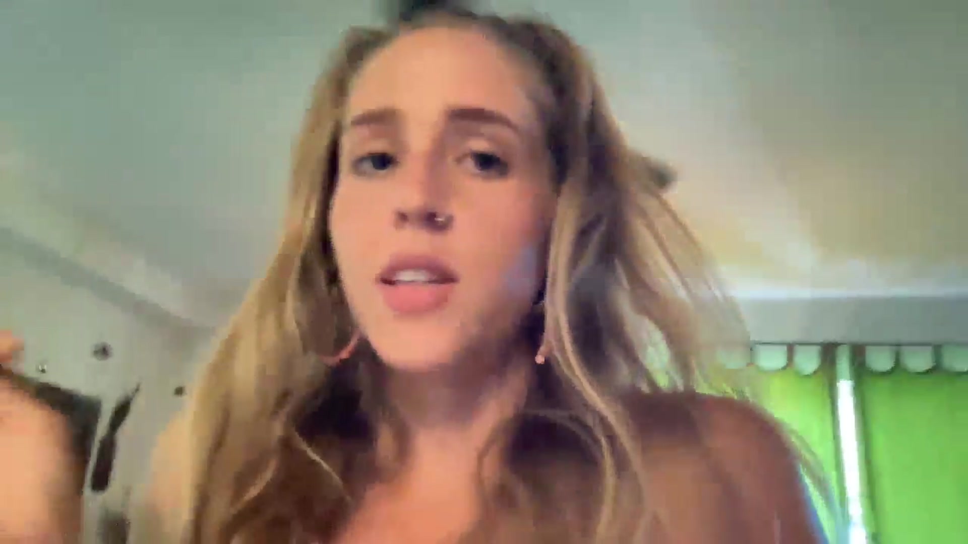 Gallery image thumbnail from PrincessElla_'s myfreecams stream on, 01/23/2025, 21:52 image 14 of 20