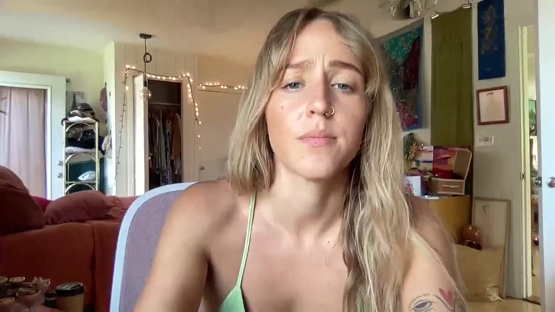 Gallery image thumbnail from PrincessElla_'s myfreecams stream on, 01/28/2025, 01:04 image 6 of 20