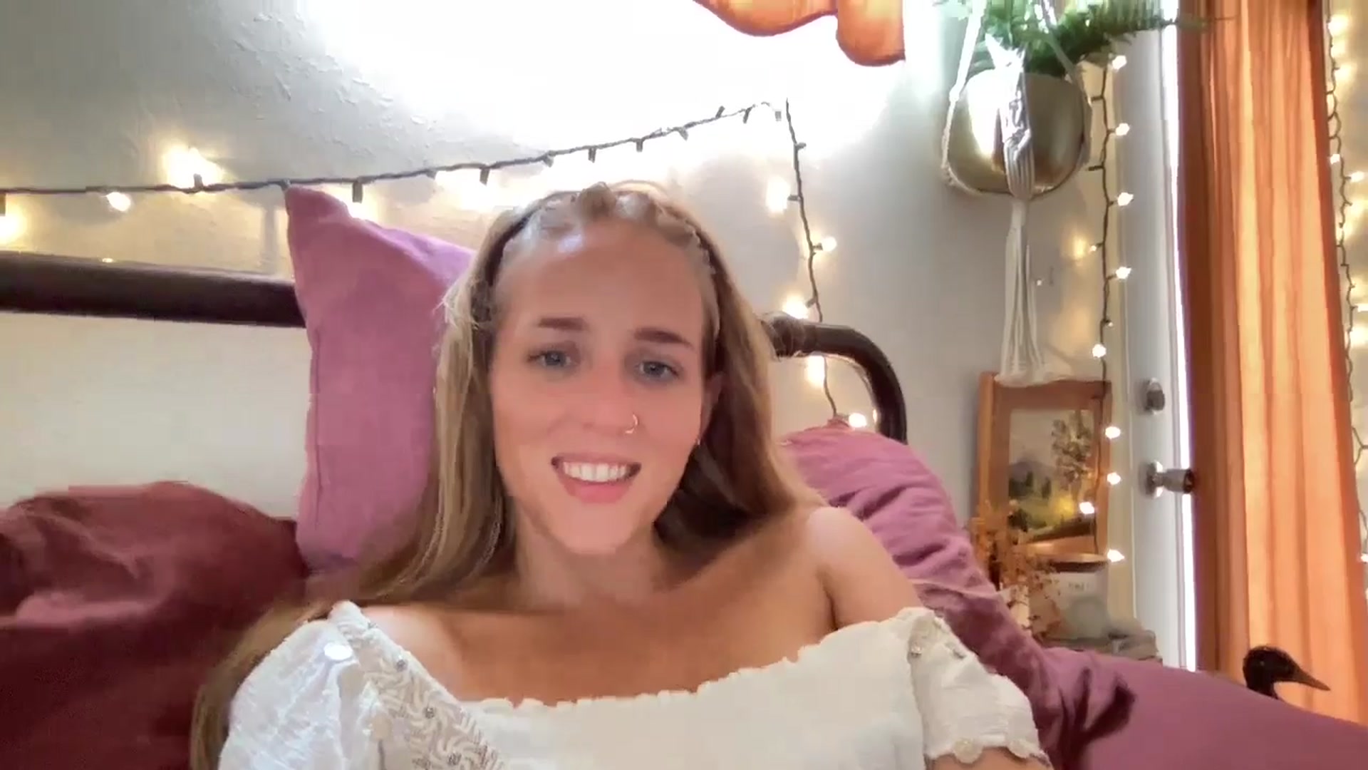 Gallery image thumbnail from PrincessElla_'s myfreecams stream on, 01/30/2025, 23:05 image 18 of 20