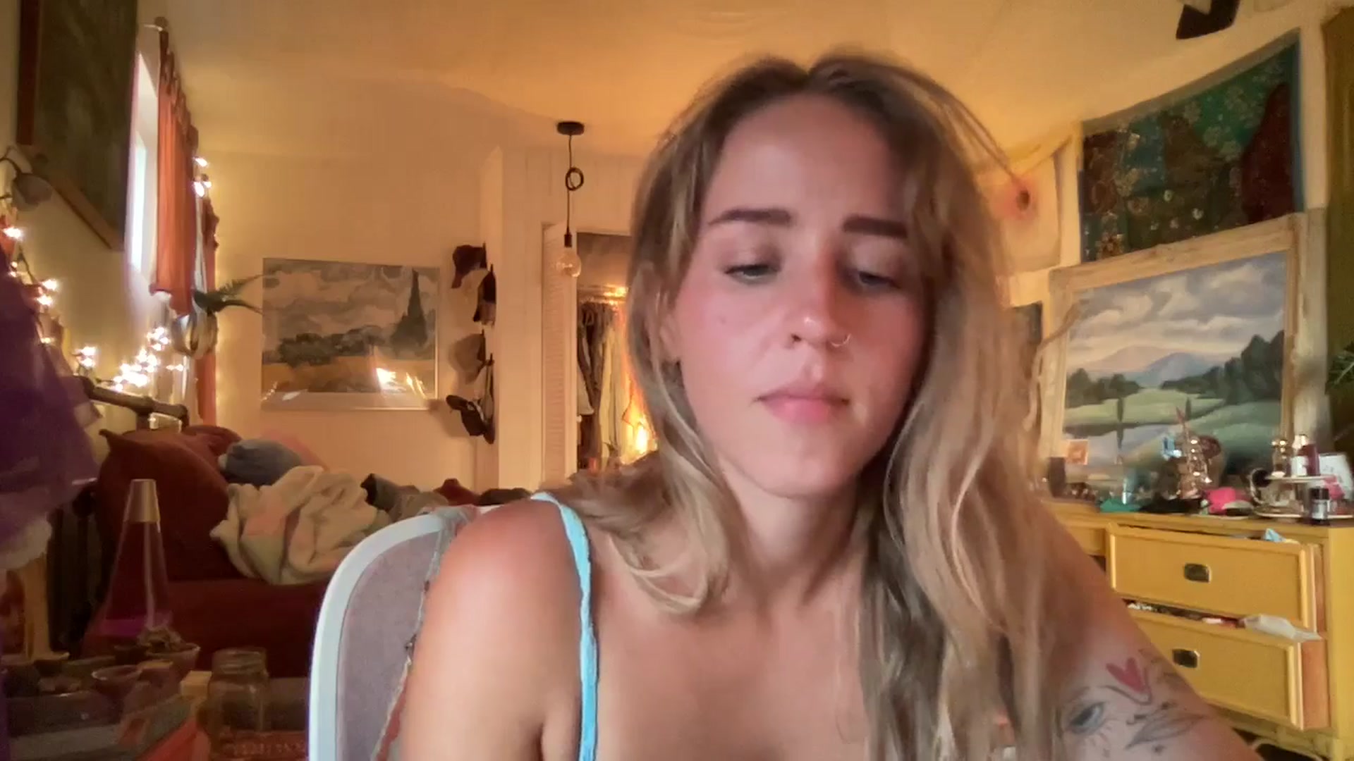 Gallery image thumbnail from PrincessElla_'s myfreecams stream on, 02/04/2025, 04:14 image 20 of 20