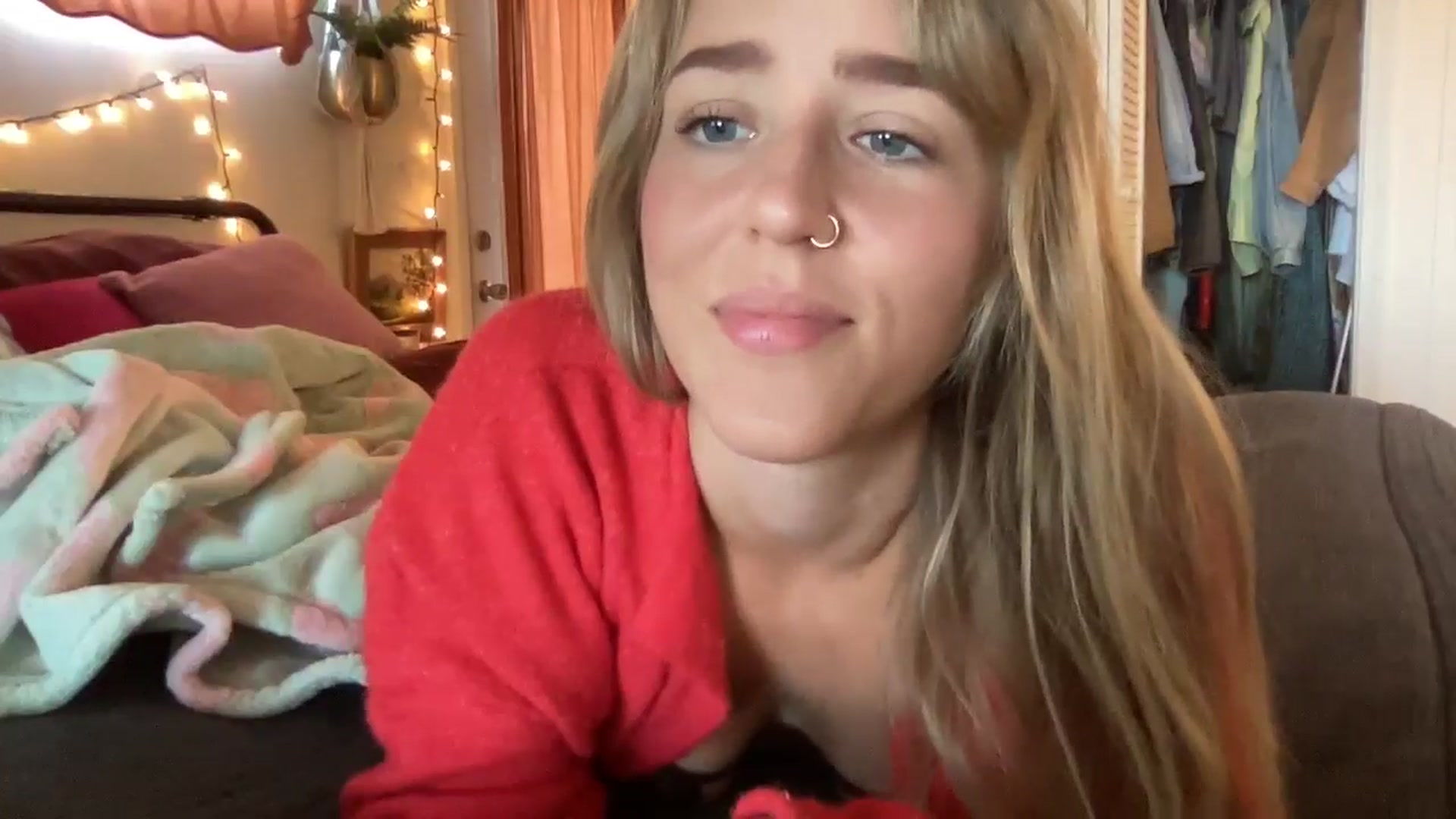 Gallery image thumbnail from PrincessElla_'s myfreecams stream on, 02/04/2025, 19:58 image 7 of 20
