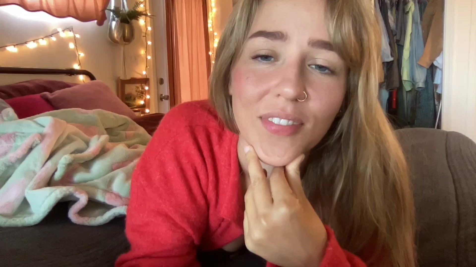 Gallery image thumbnail from PrincessElla_'s myfreecams stream on, 02/04/2025, 19:58 image 6 of 20