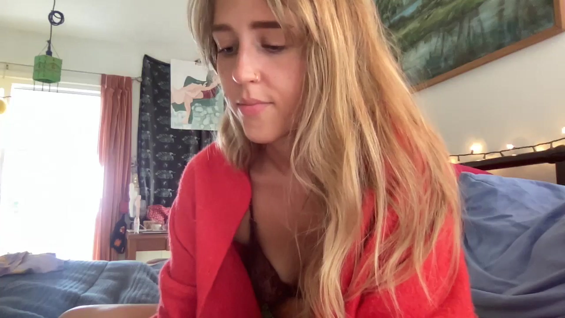 Gallery image thumbnail from PrincessElla_'s myfreecams stream on, 02/08/2025, 22:19 image 2 of 20