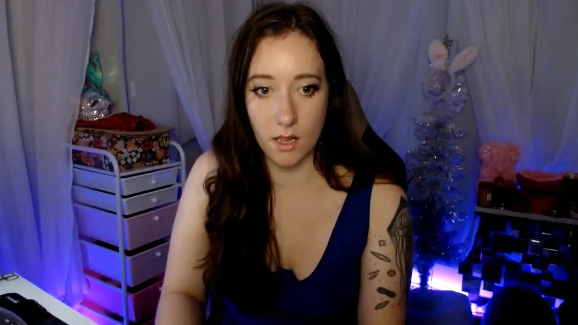 Gallery image thumbnail from PrincessH's myfreecams stream on, 05/04/2024, 05:43 image 5 of 20