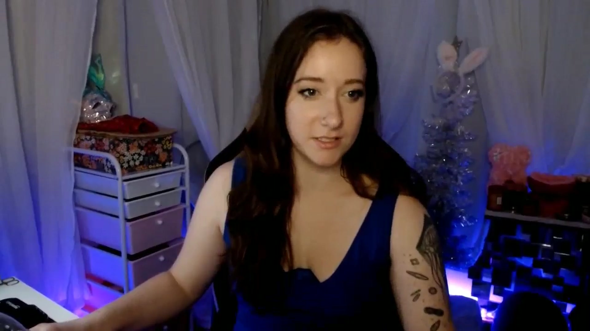 Gallery image thumbnail from PrincessH's myfreecams stream on, 05/04/2024, 05:43 image 4 of 20