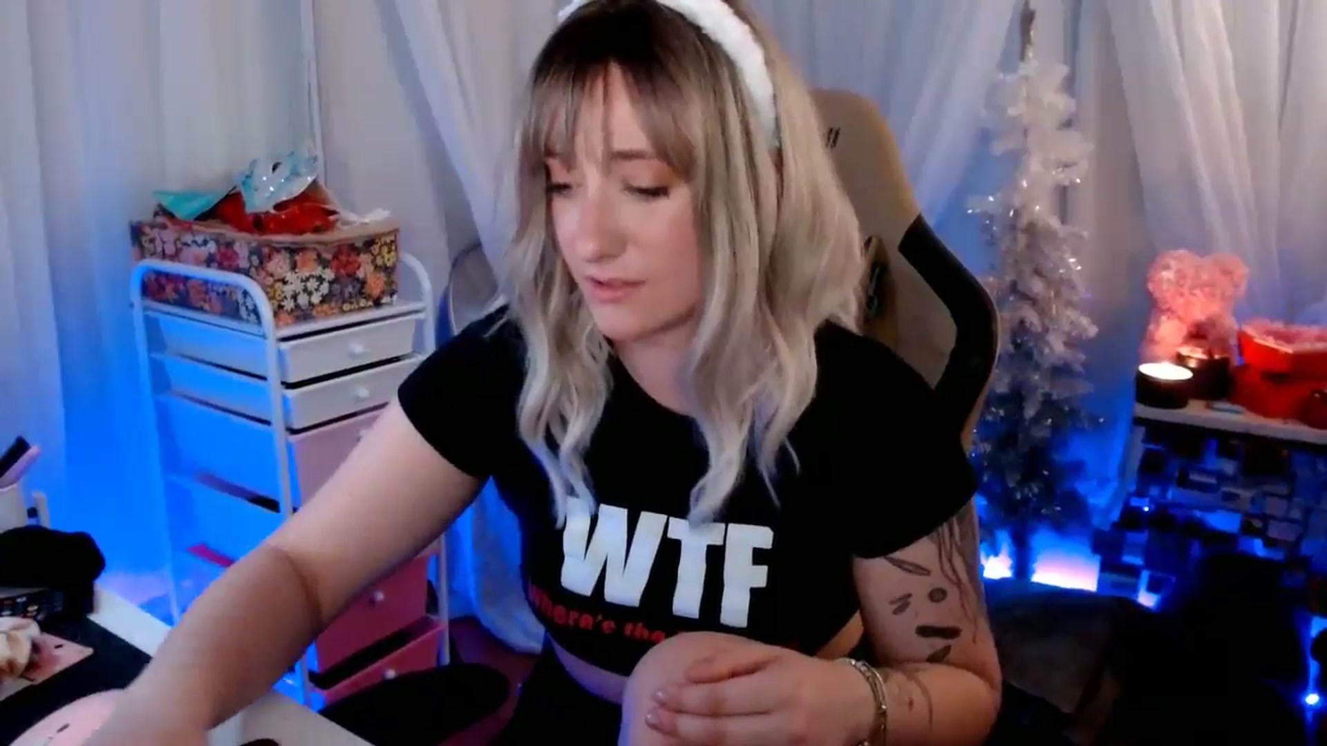 Gallery image thumbnail from PrincessH's myfreecams stream on, 05/09/2024, 05:27 image 17 of 20