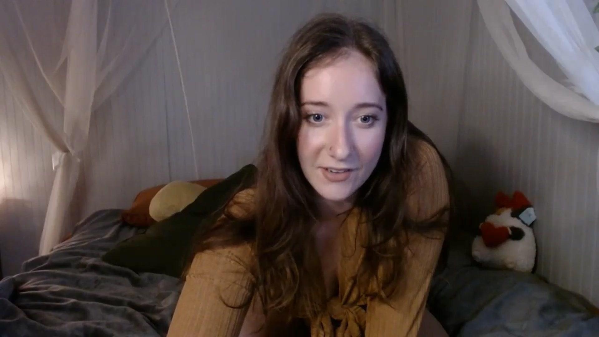 Gallery image thumbnail from PrincessH's myfreecams stream on, 08/27/2024, 06:35 image 7 of 20