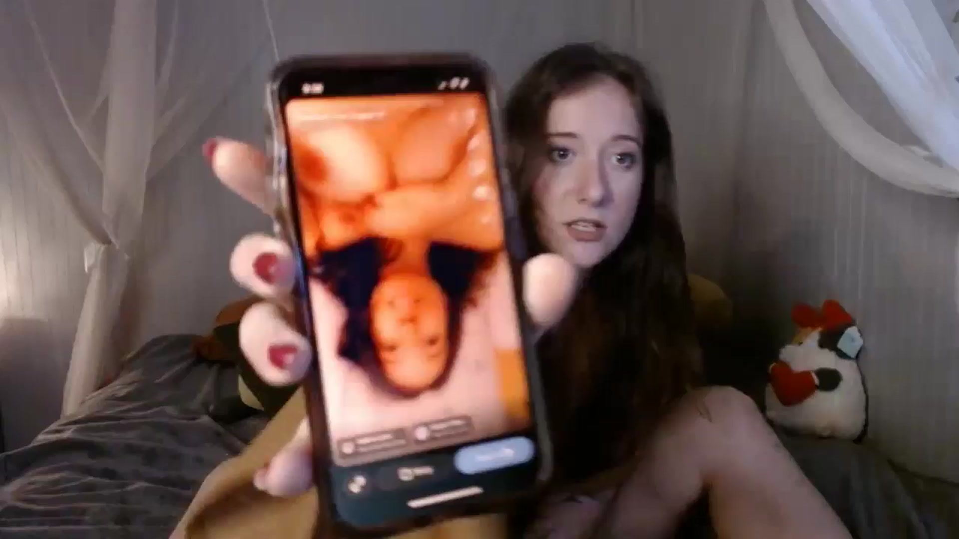 Gallery image thumbnail from PrincessH's myfreecams stream on, 08/27/2024, 06:35 image 2 of 20