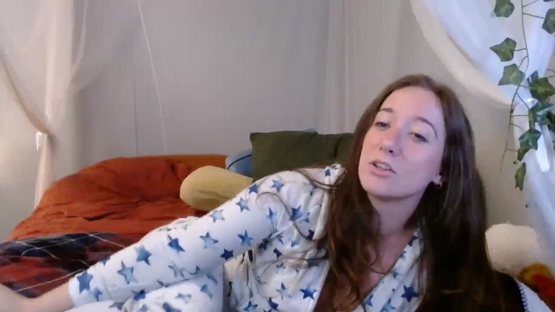 Gallery image thumbnail from PrincessH's myfreecams stream on, 08/29/2024, 07:10 image 13 of 20