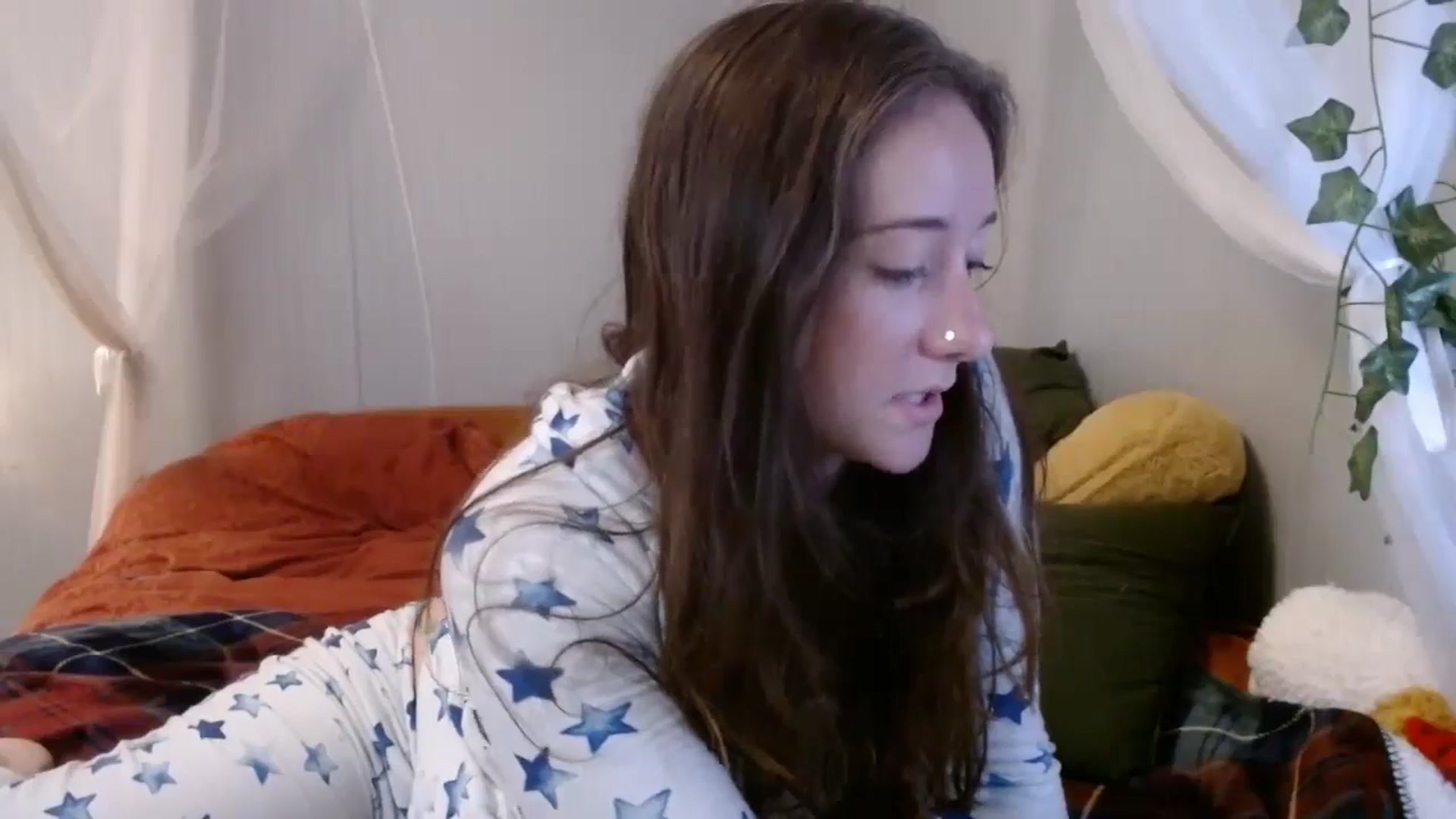 Gallery image thumbnail from PrincessH's myfreecams stream on, 08/29/2024, 07:10 image 14 of 20