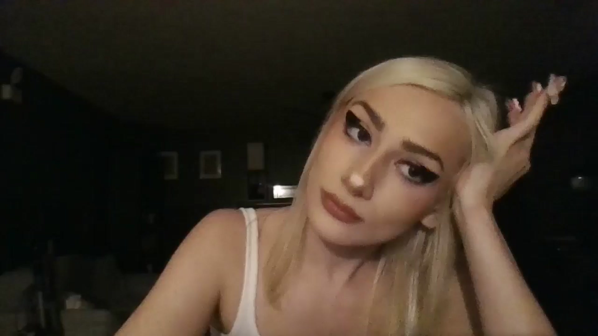 Gallery image thumbnail from PrincessJade7's myfreecams stream on, 02/23/2026, 08:28 image 11 of 20