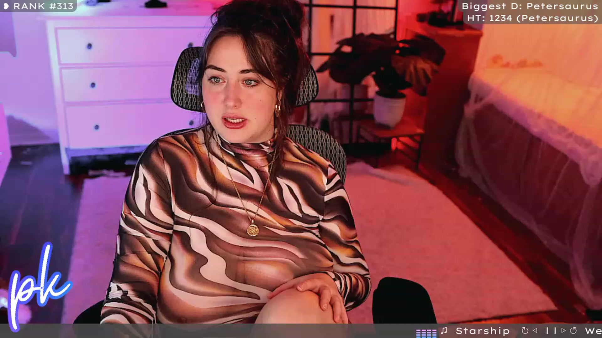 Gallery image thumbnail from PrincessKate's myfreecams stream on, 11/19/2022, 06:02 image 6 of 20