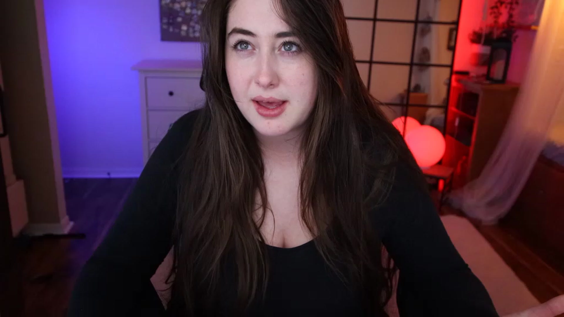 Gallery image thumbnail from PrincessKate's myfreecams stream on, 03/22/2023, 03:31 image 5 of 20