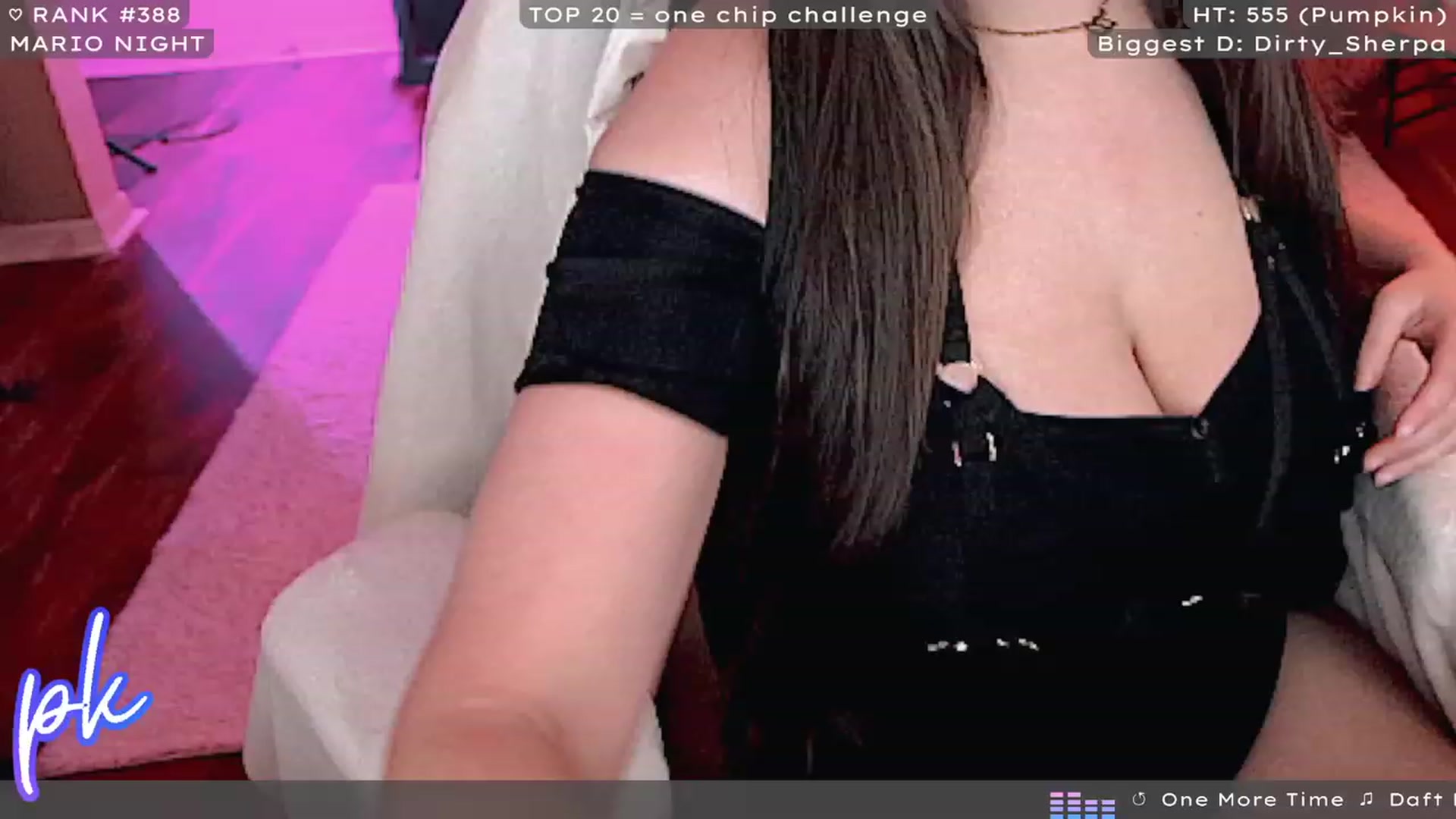 Gallery image thumbnail from PrincessKate's myfreecams stream on, 10/04/2023, 03:40 image 15 of 20