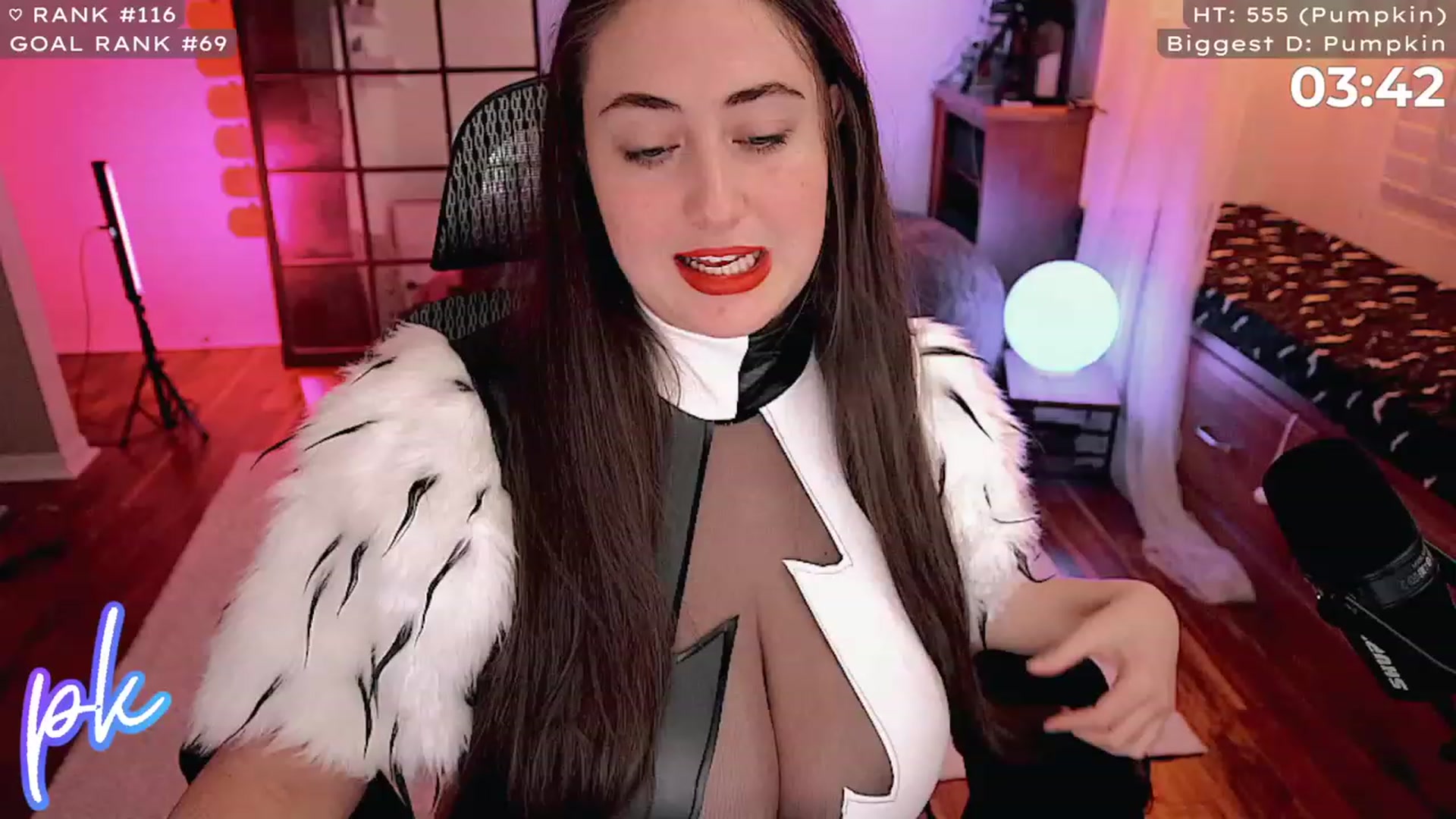 Gallery image thumbnail from PrincessKate's myfreecams stream on, 10/29/2023, 05:53 image 4 of 20
