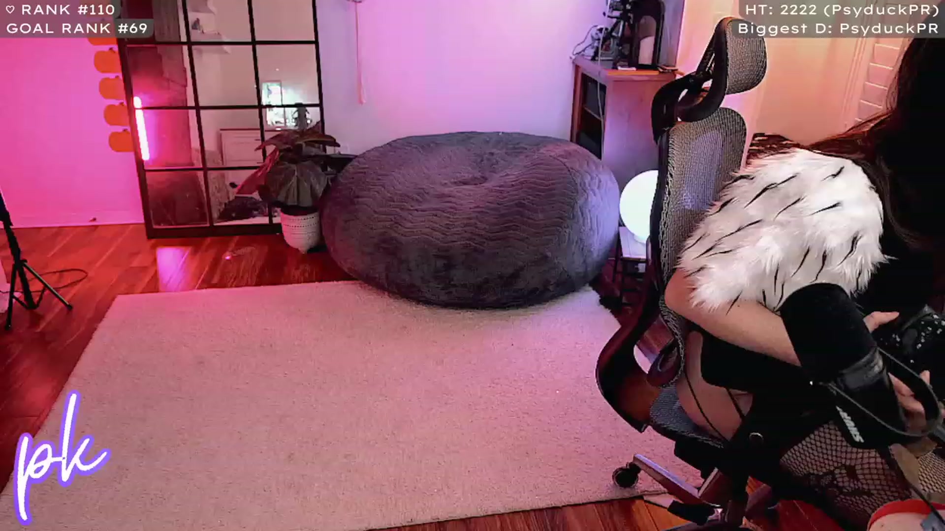 Gallery image thumbnail from PrincessKate's myfreecams stream on, 10/29/2023, 05:53 image 10 of 20