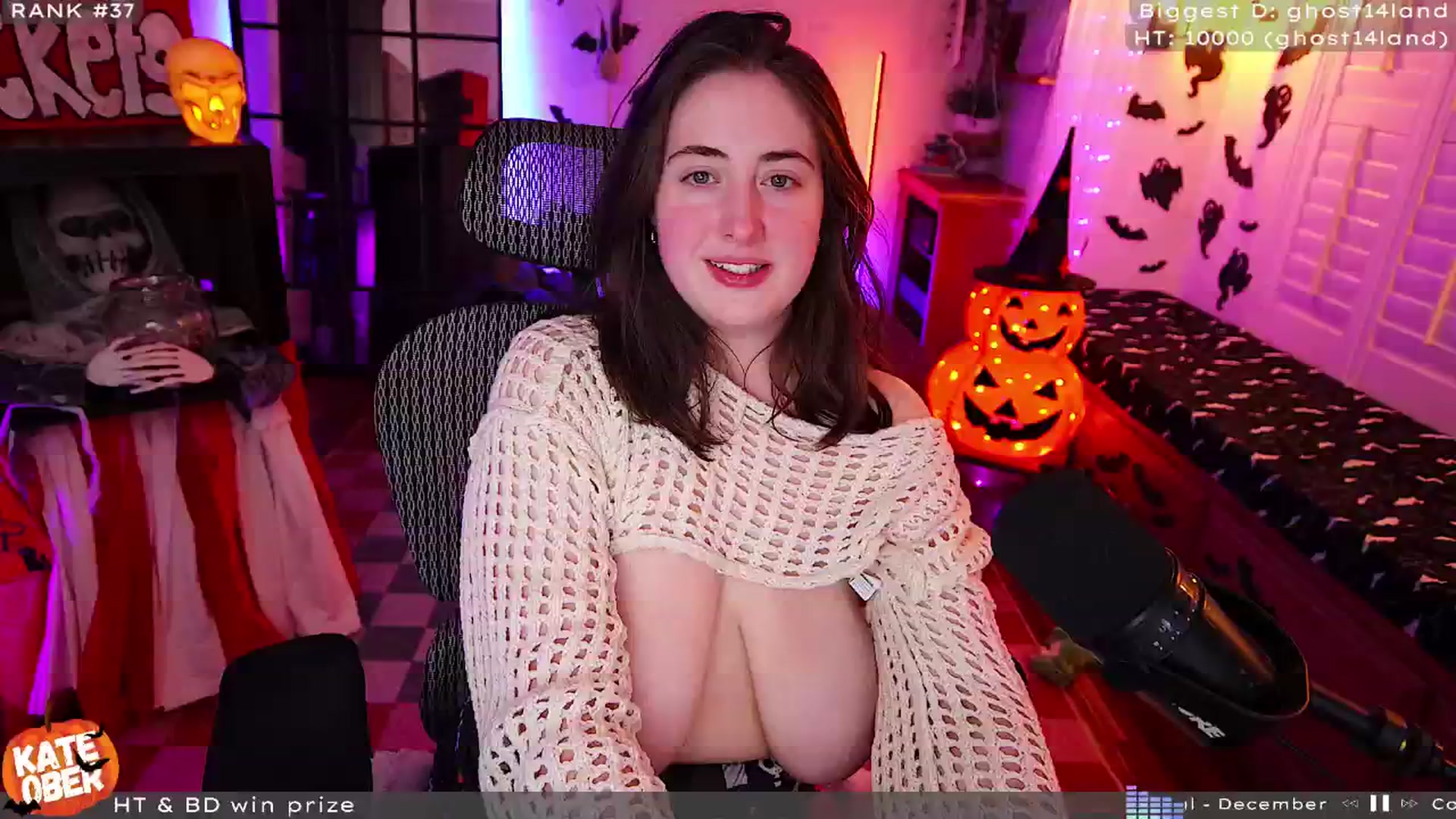 Gallery image thumbnail from PrincessKate's myfreecams stream on, 10/02/2024, 05:04 image 7 of 20